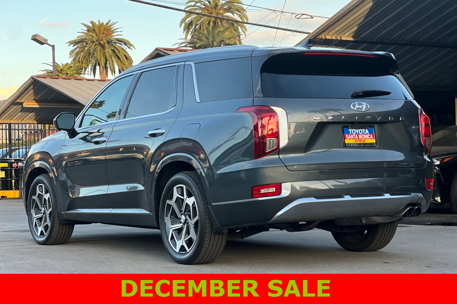 Used 2021 Hyundai Palisade Calligraphy w/ Cargo Package image 6