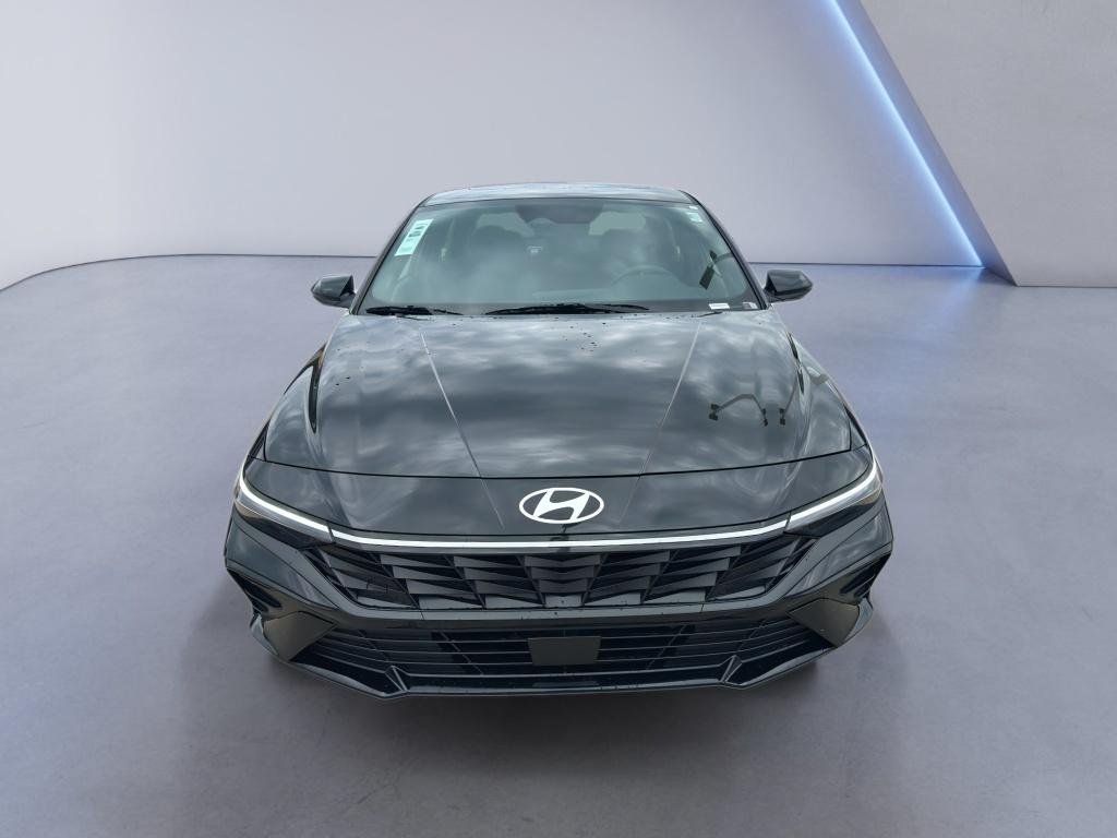 New 2026 Hyundai Elantra SEL Sport Premium FWD image 8