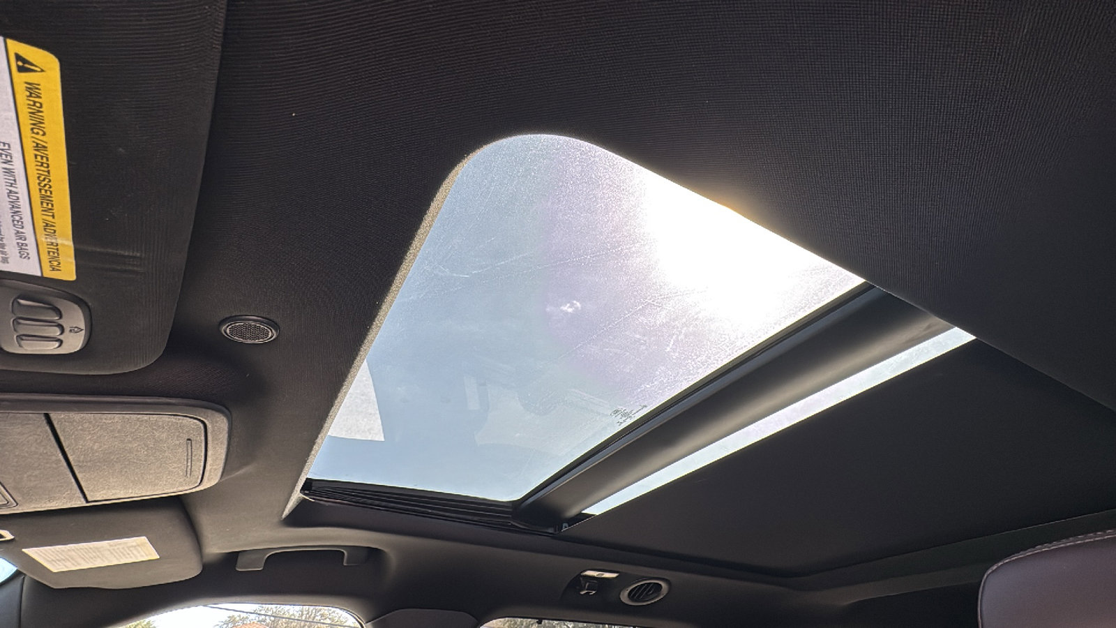 Used 2020 Ford Explorer Platinum w/ Premium Technology Package image 11