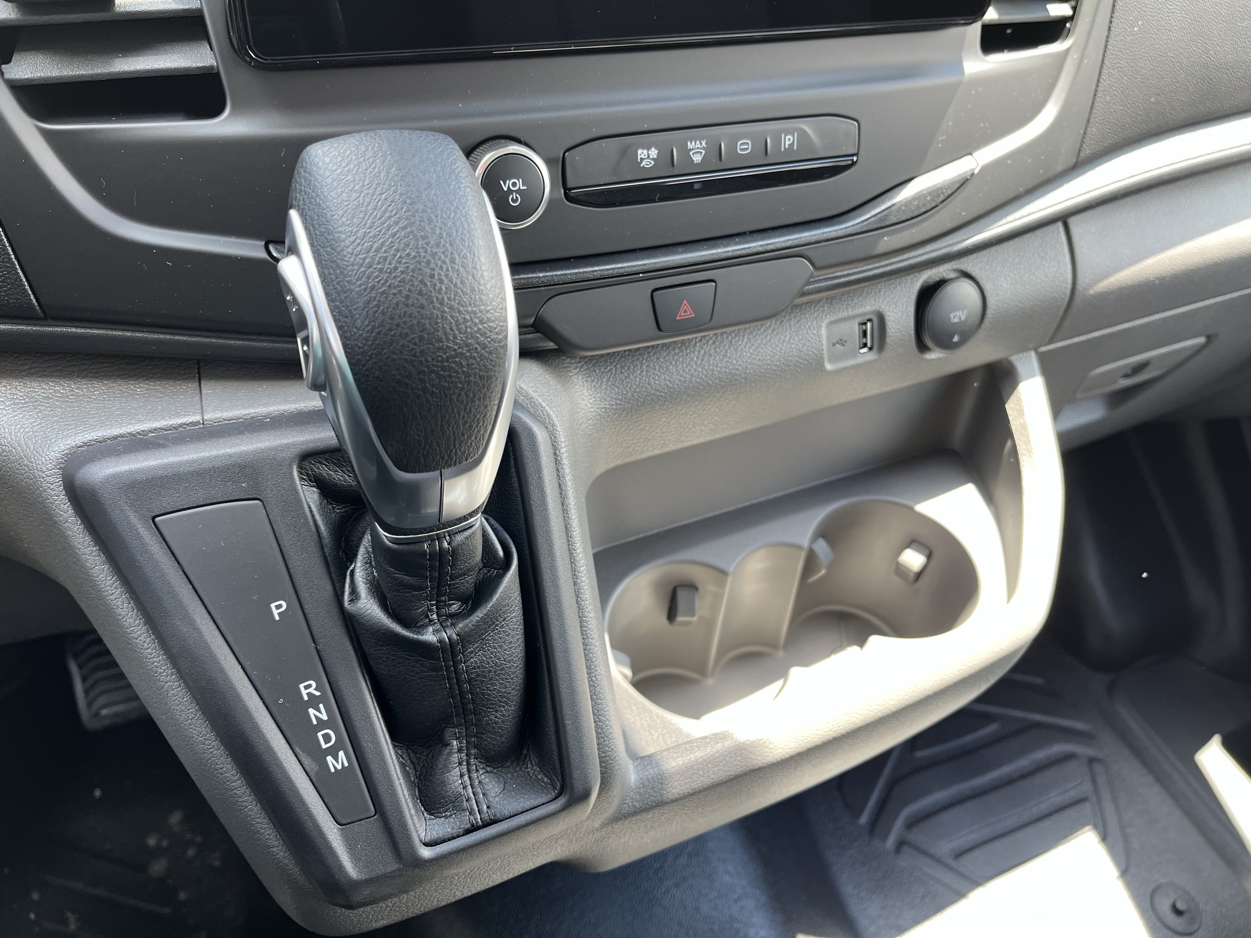New 2026 Ford Transit 150 Low Roof RWD image 16