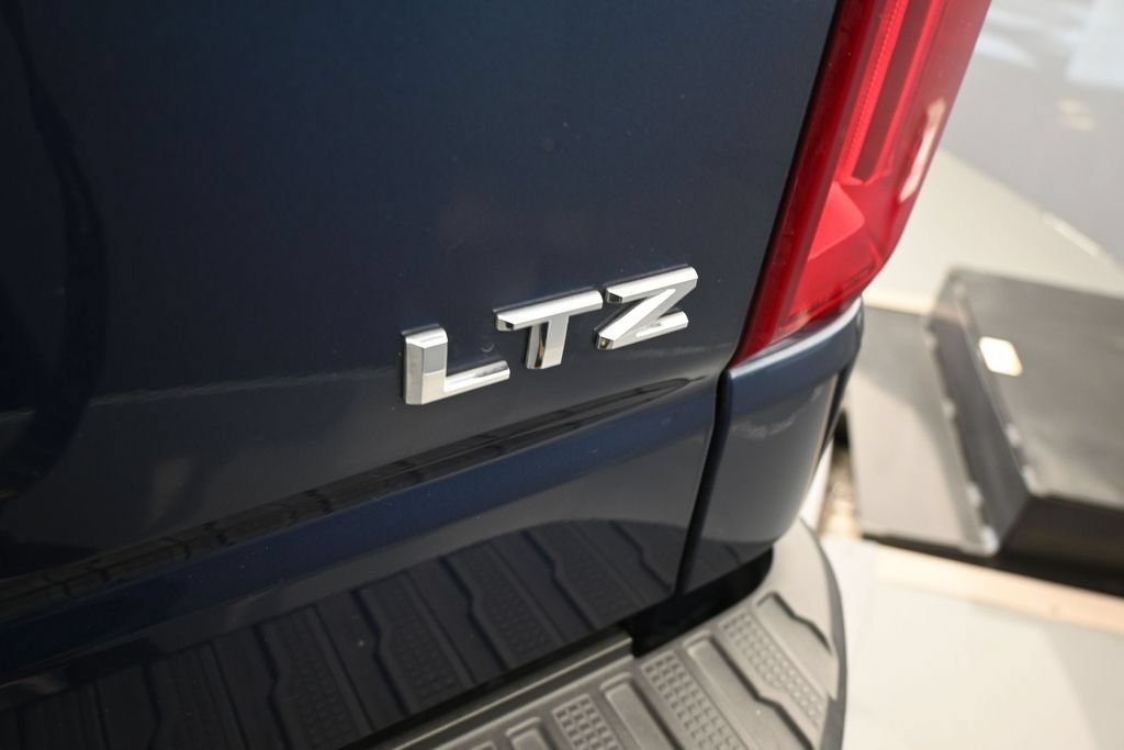 Used 2022 Chevrolet Silverado 1500 LTZ RWD image 49