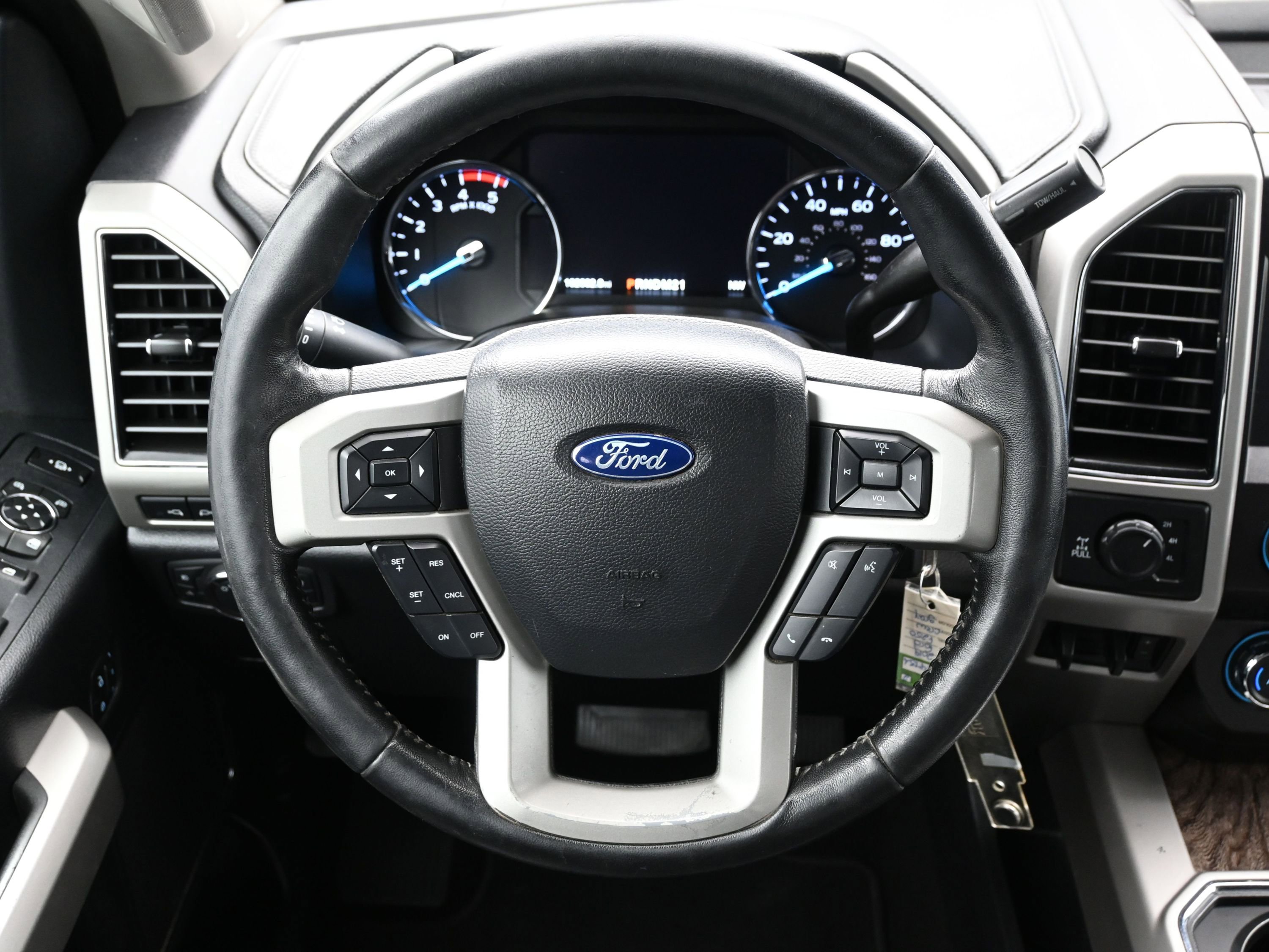 Used 2019 Ford F250 Lariat w/ Lariat Value Package image 15