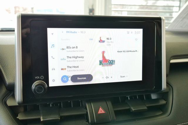 Used 2024 Toyota RAV4 XLE image 18