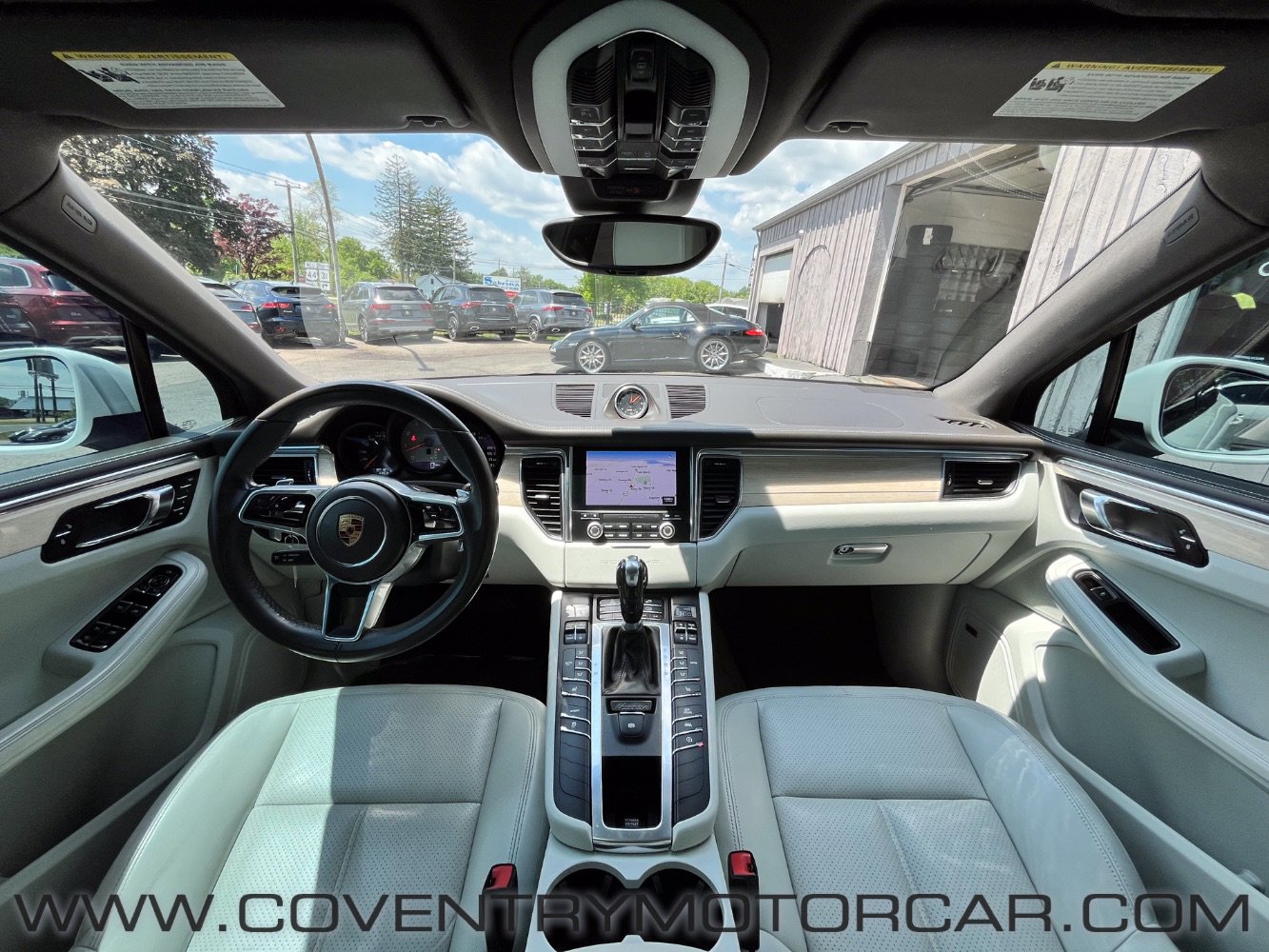 Used 2017 Porsche Macan S AWD/4WD image 26