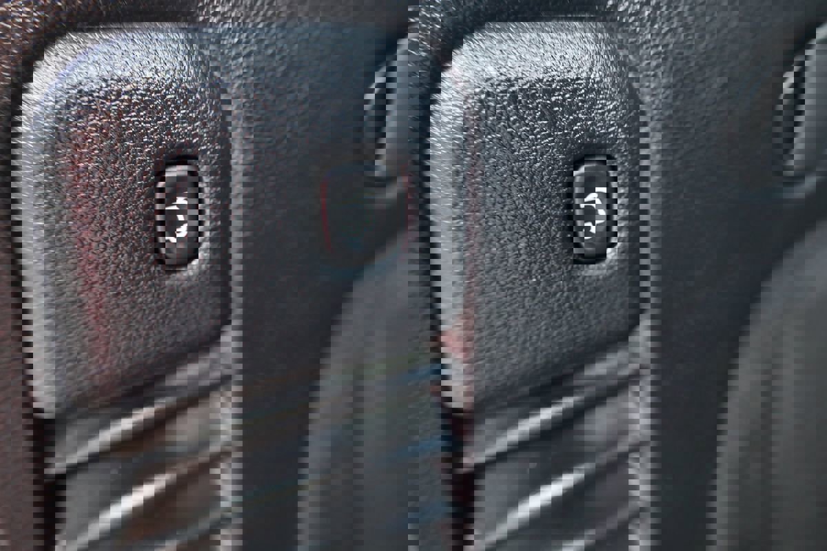 Used 2015 Jeep Grand Cherokee Altitude image 14