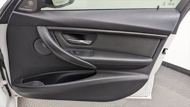 Used 2017 BMW M3 image 21