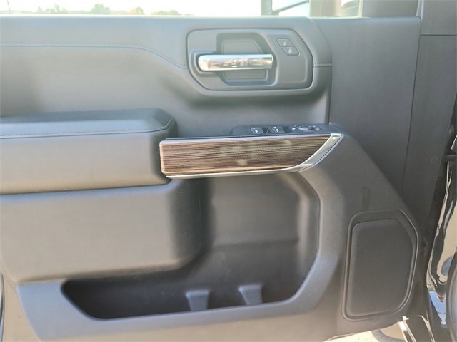 Used 2021 Chevrolet Silverado 2500 LT image 12