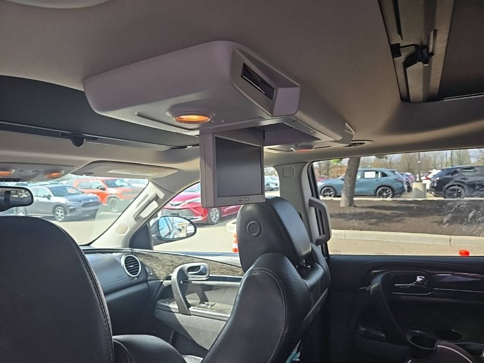 Used 2013 Buick Enclave Premium w/ Trailering Provision Package image 11