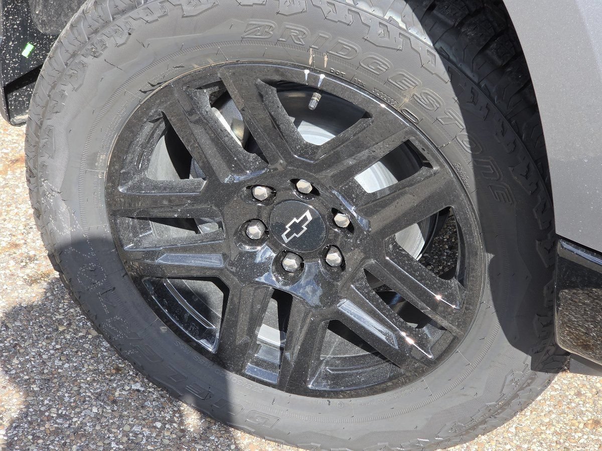 New 2026 Chevrolet Silverado 1500 LT Trail Boss w/ Safety Package AWD/4WD image 15