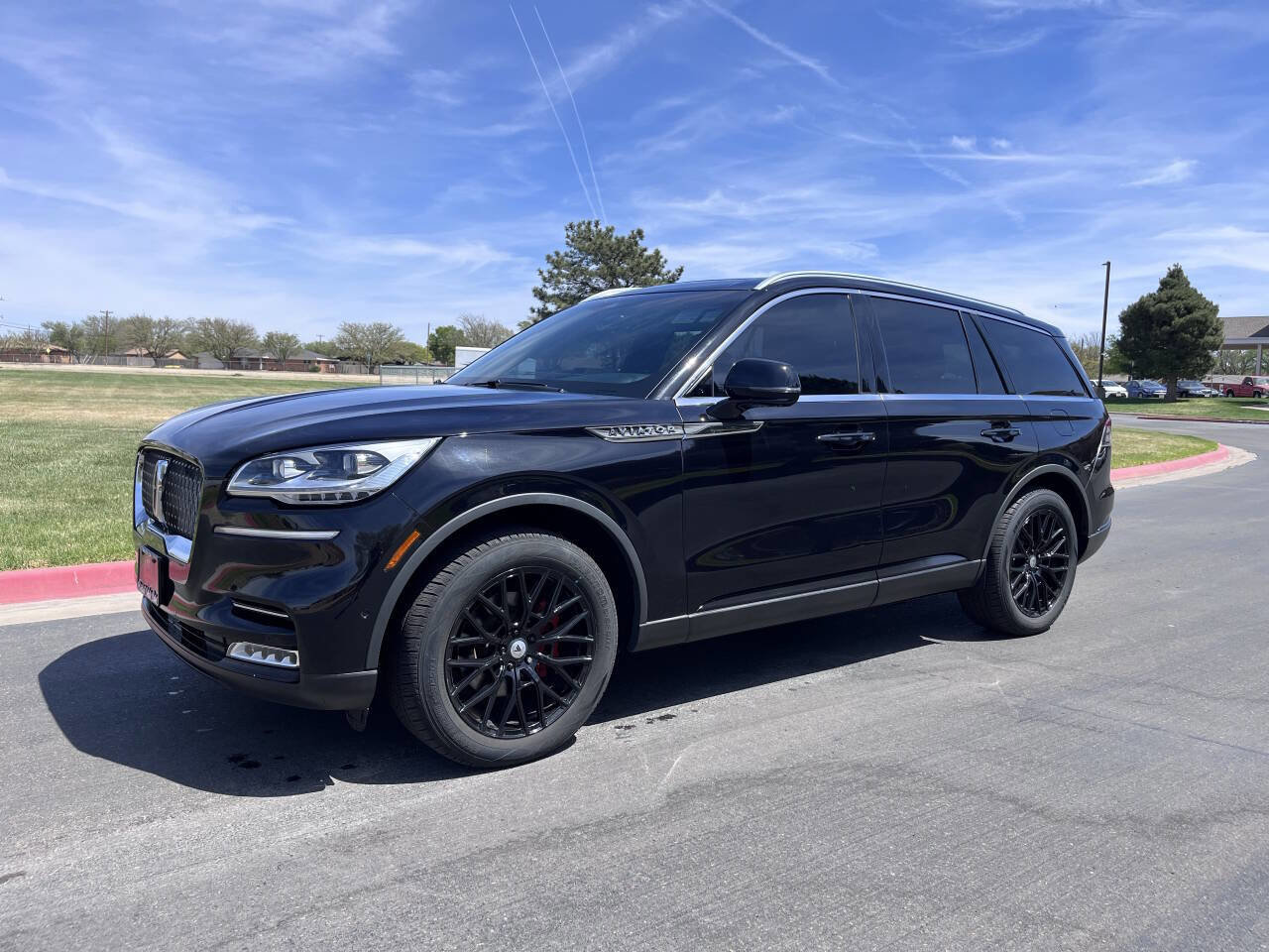 Used 2020 Lincoln Aviator Reserve w/ Equipment Group 202A image 1
