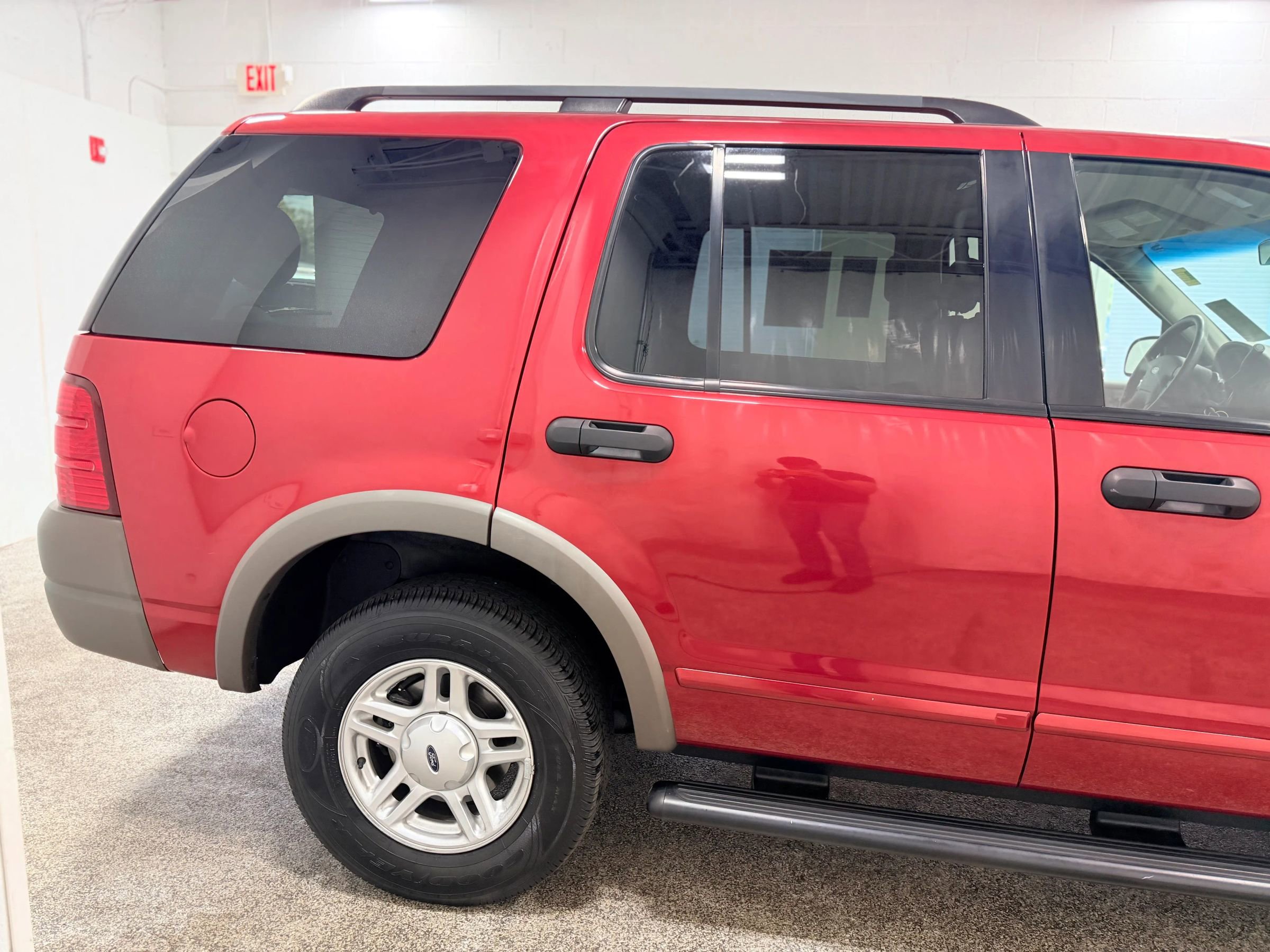 Used 2002 Ford Explorer XLS AWD/4WD image 9
