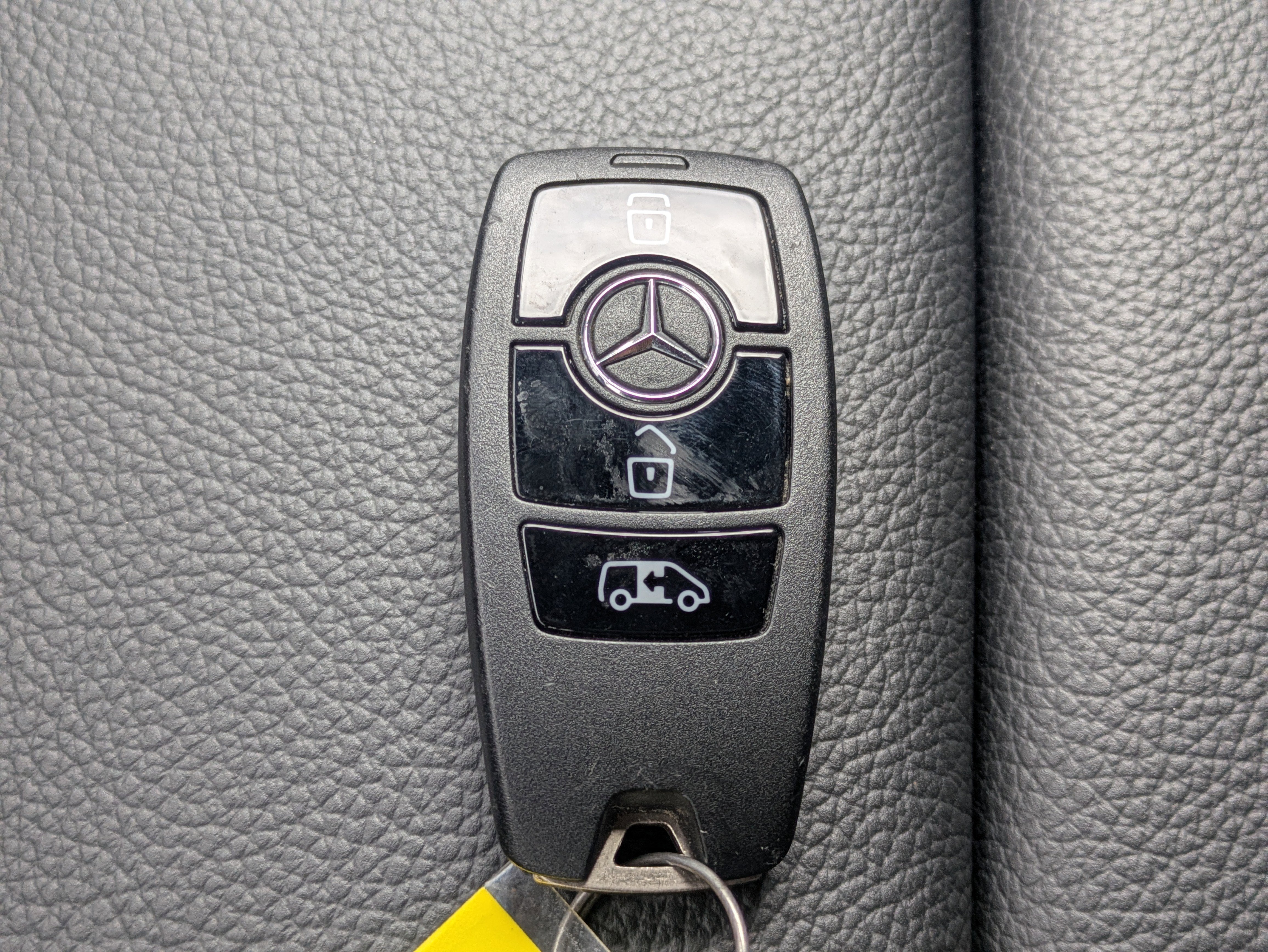Used 2021 Mercedes-Benz Sprinter 2500 image 29