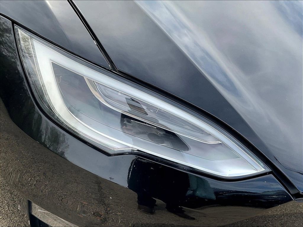 Used 2021 Tesla Model S Plaid AWD/4WD image 31