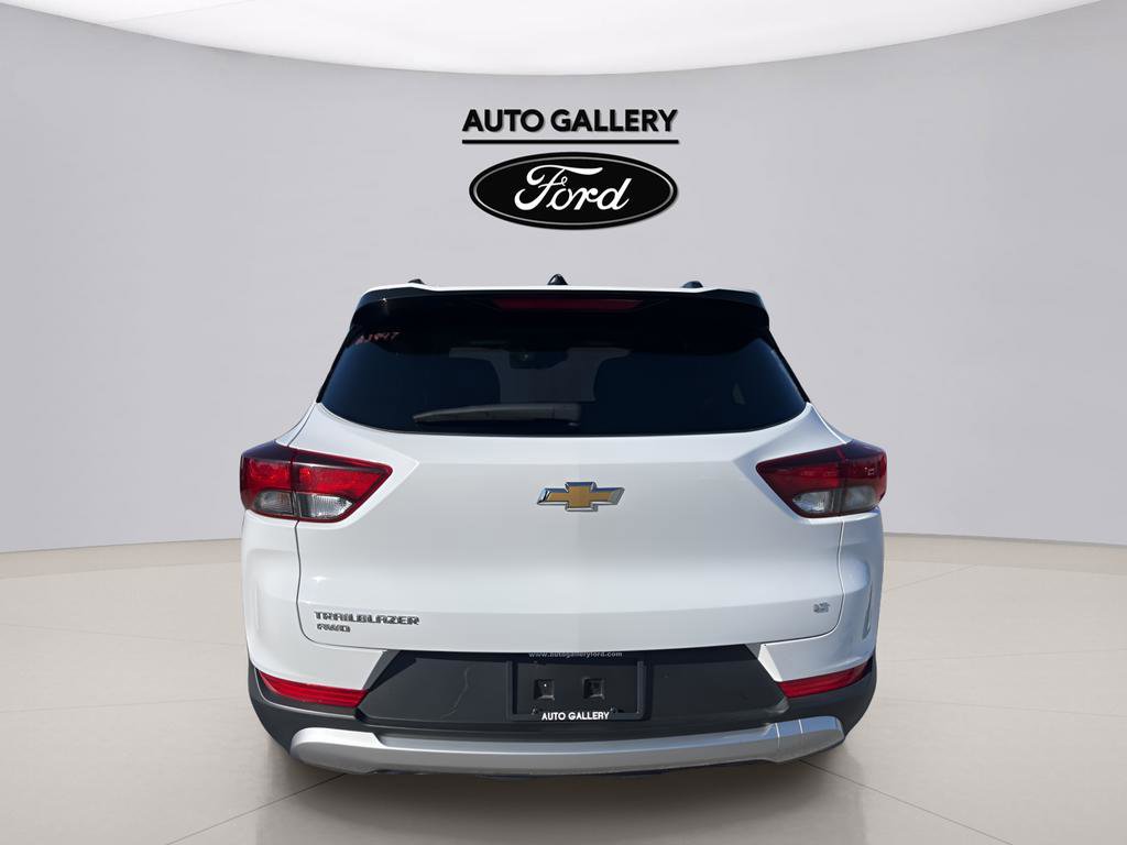 Used 2025 Chevrolet TrailBlazer LT AWD/4WD image 6