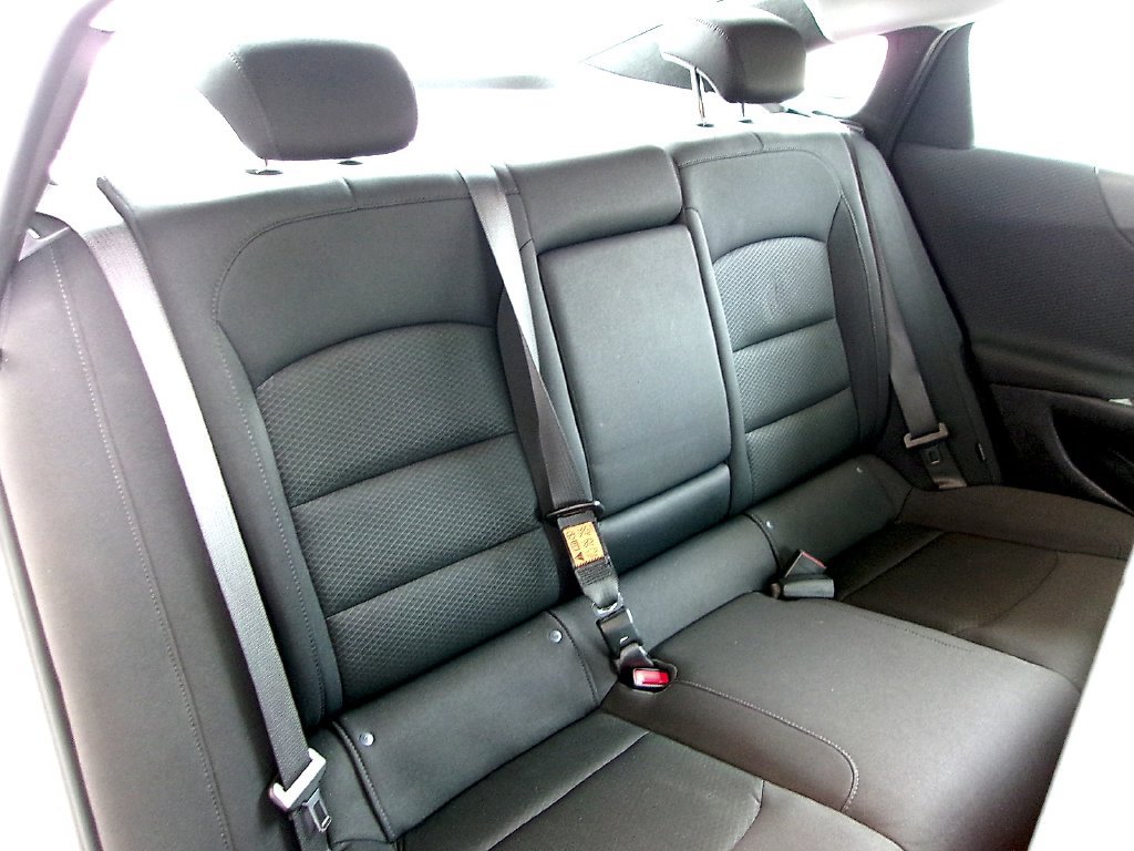 Used 2024 Chevrolet Malibu LT FWD image 17