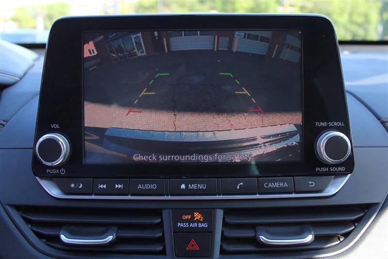 Used 2019 Nissan Altima 2.5 SR FWD image 19