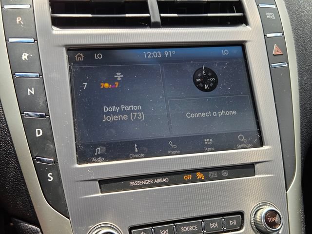 Used 2020 Lincoln MKZ FWD image 23