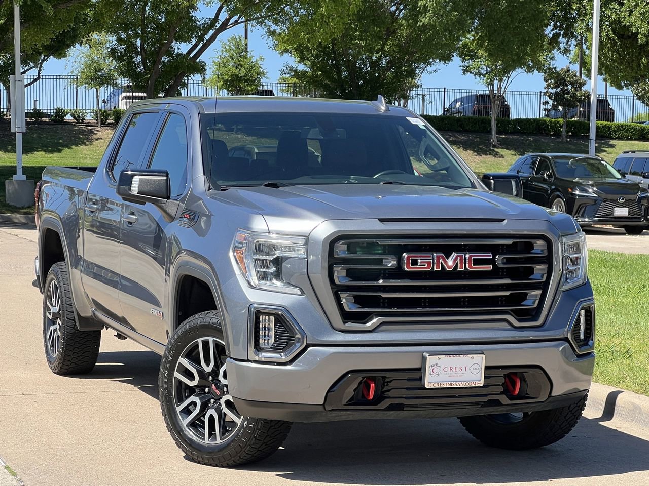 Used 2021 GMC Sierra 1500 AT4 image 2