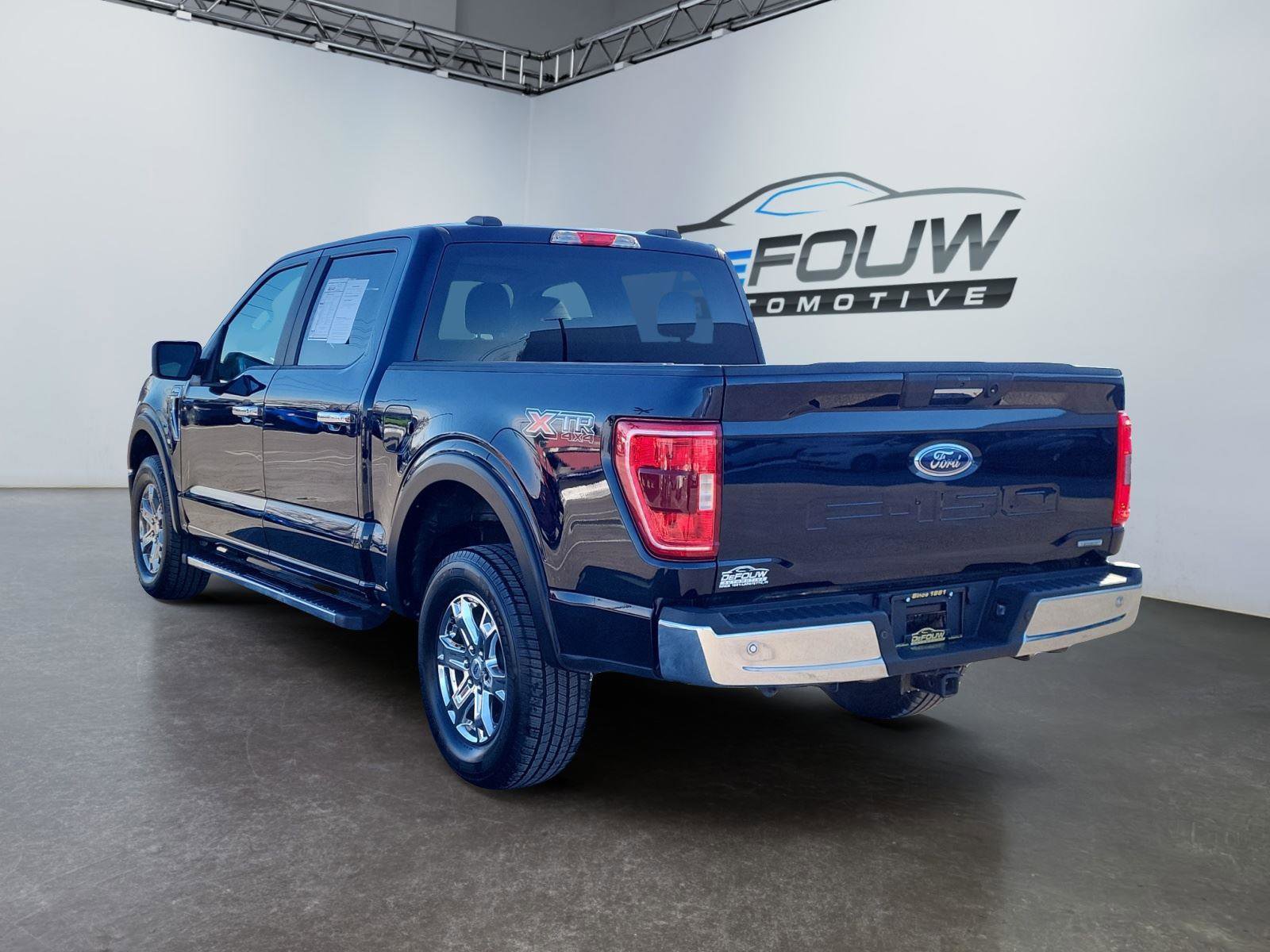 Used 2021 Ford F150 XLT w/ XTR Package image 5