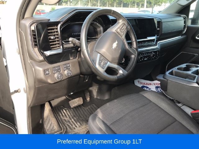 Used 2025 Chevrolet Silverado 2500 LT w/ Safety Package AWD/4WD image 3
