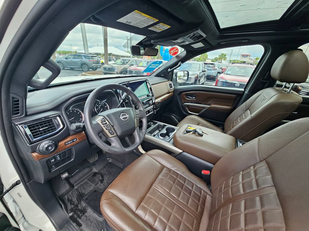 Certified 2024 Nissan Titan Platinum Reserve w/ Moonroof Package RWD image 18