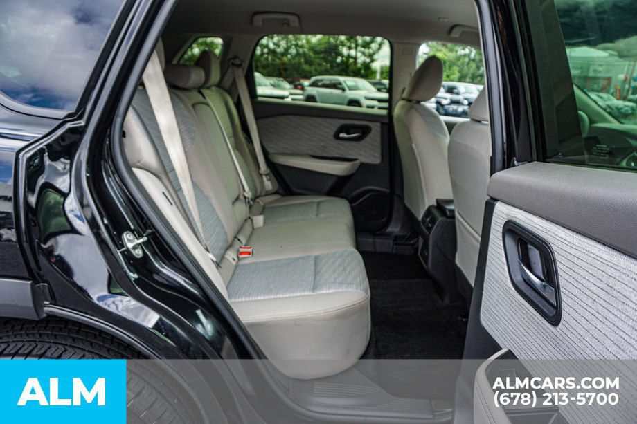 Used 2023 Nissan Rogue SV AWD/4WD image 21