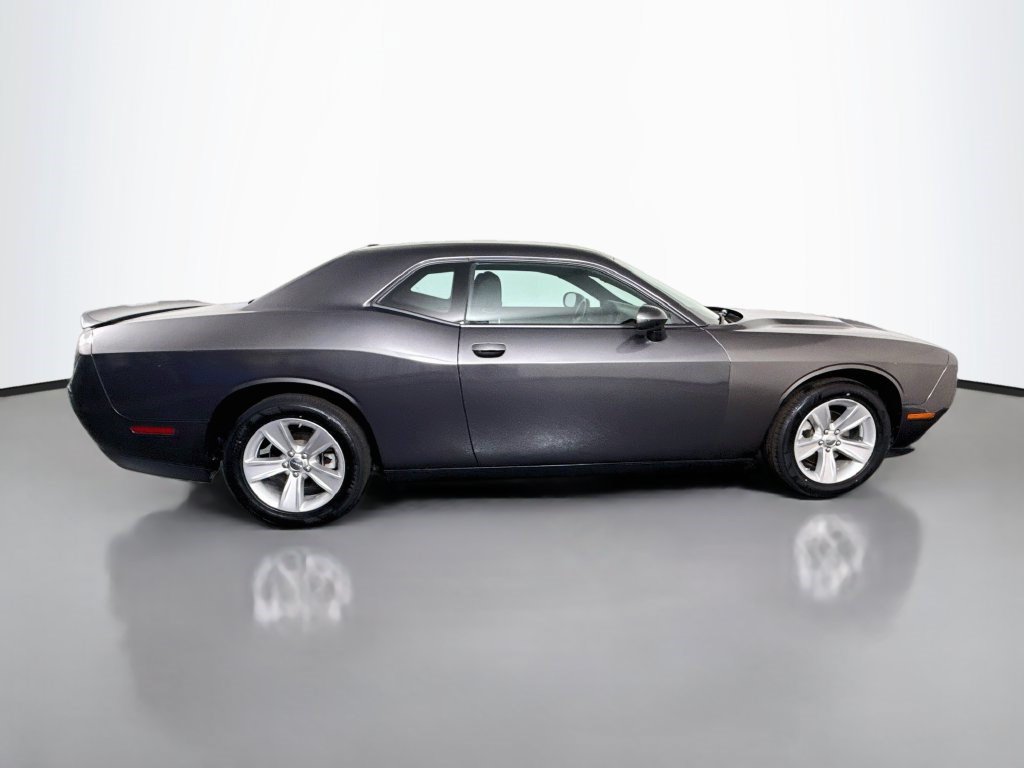 Used 2023 Dodge Challenger SXT RWD image 11