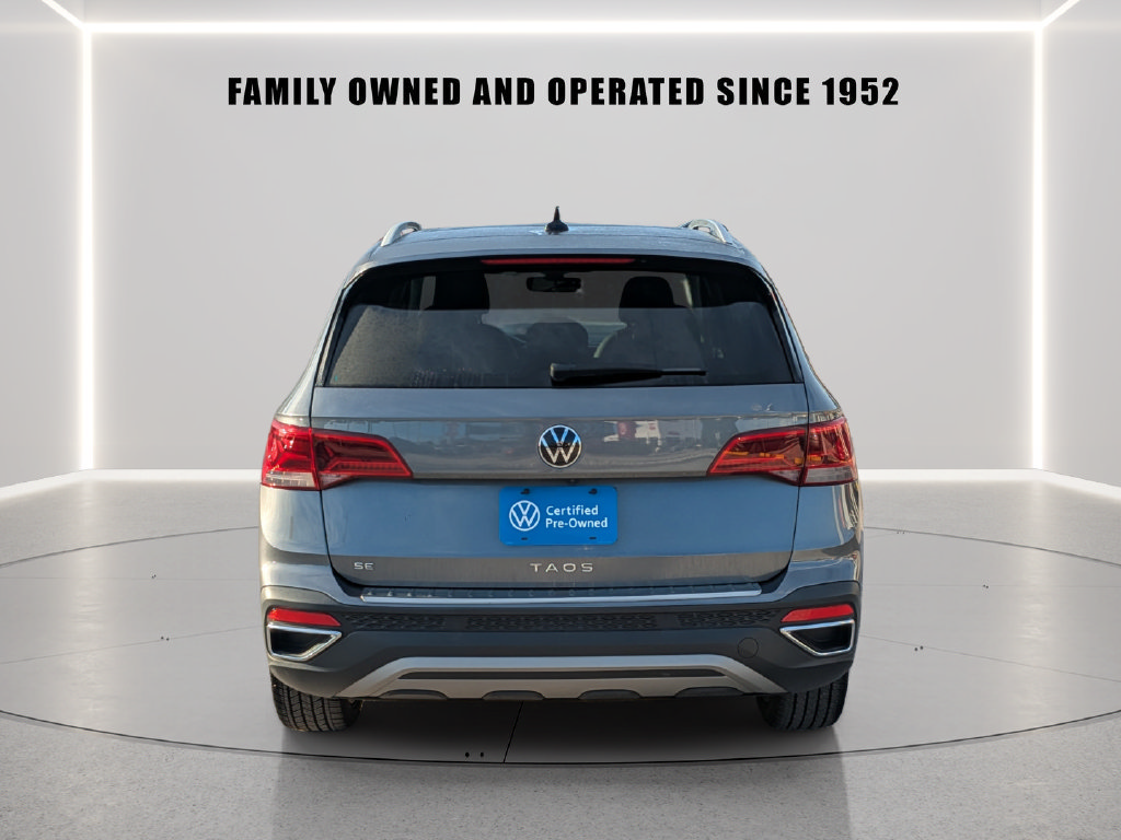 Certified 2023 Volkswagen Taos SE w/ Panoramic Sunroof Package FWD image 5