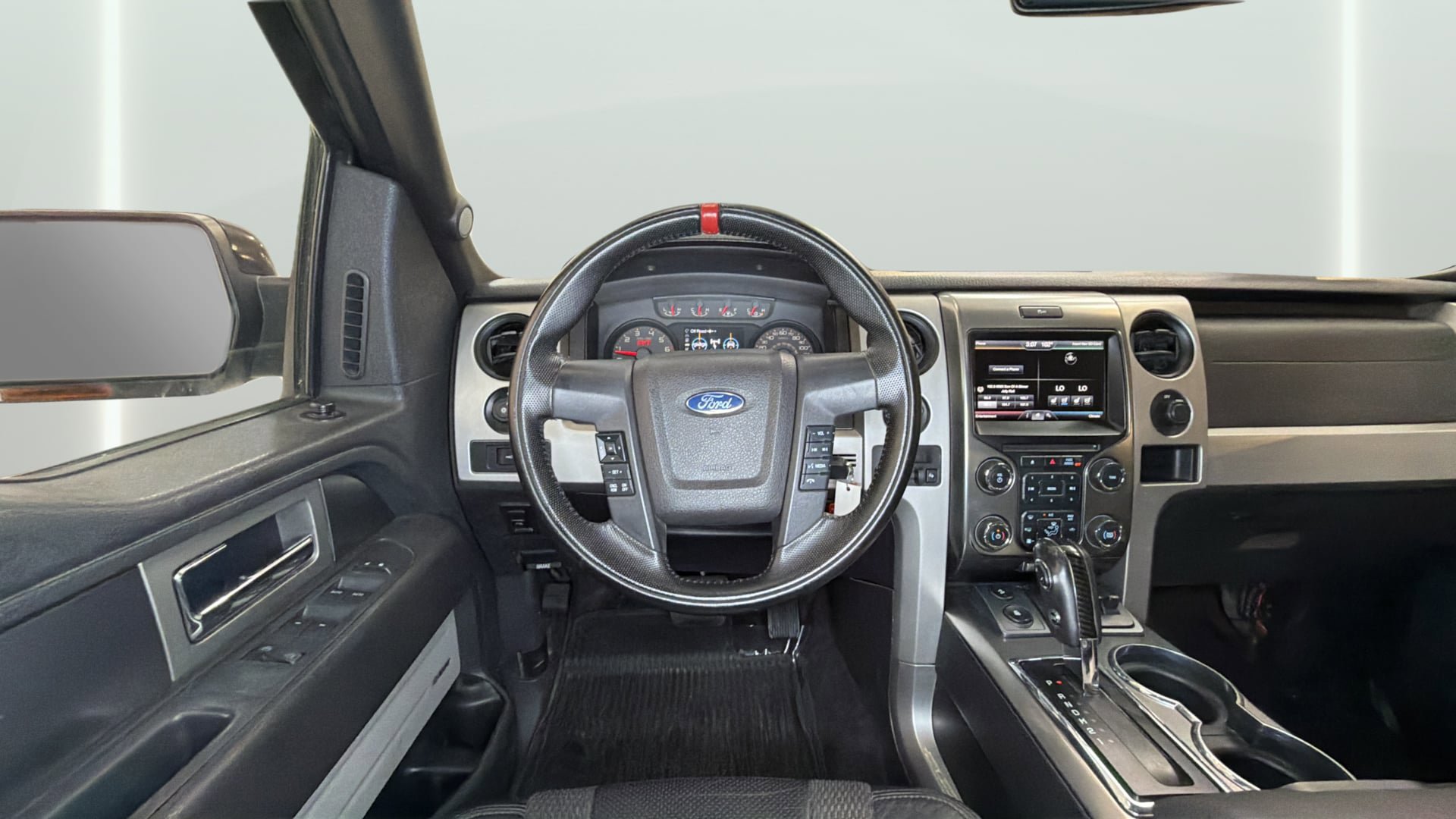 Used 2013 Ford F150 Raptor w/ Luxury Equipment Group AWD/4WD image 16