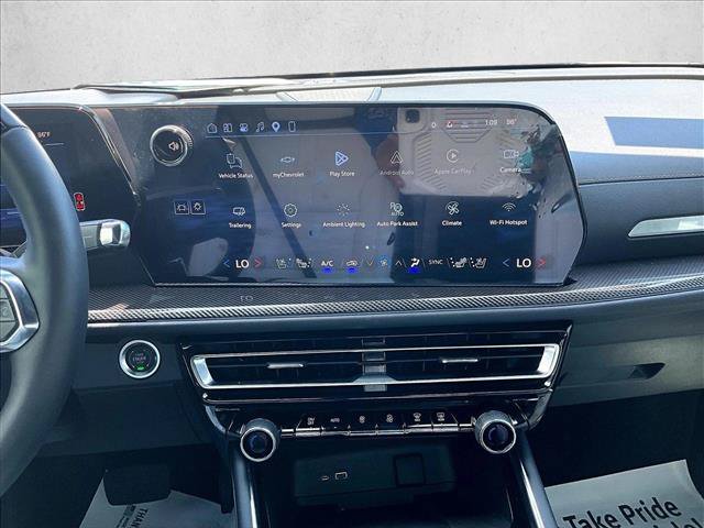 Certified 2026 Chevrolet Traverse High Country FWD image 8