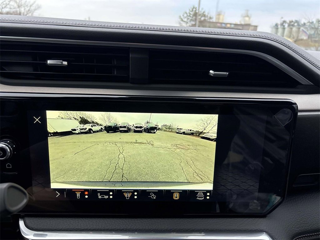 New 2026 GMC Sierra 3500 Denali w/ Denali Reserve Package image 14