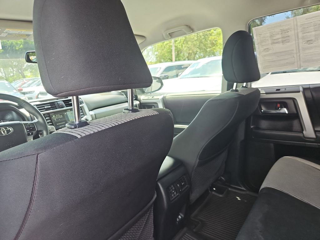 Used 2020 Toyota 4Runner SR5 image 12