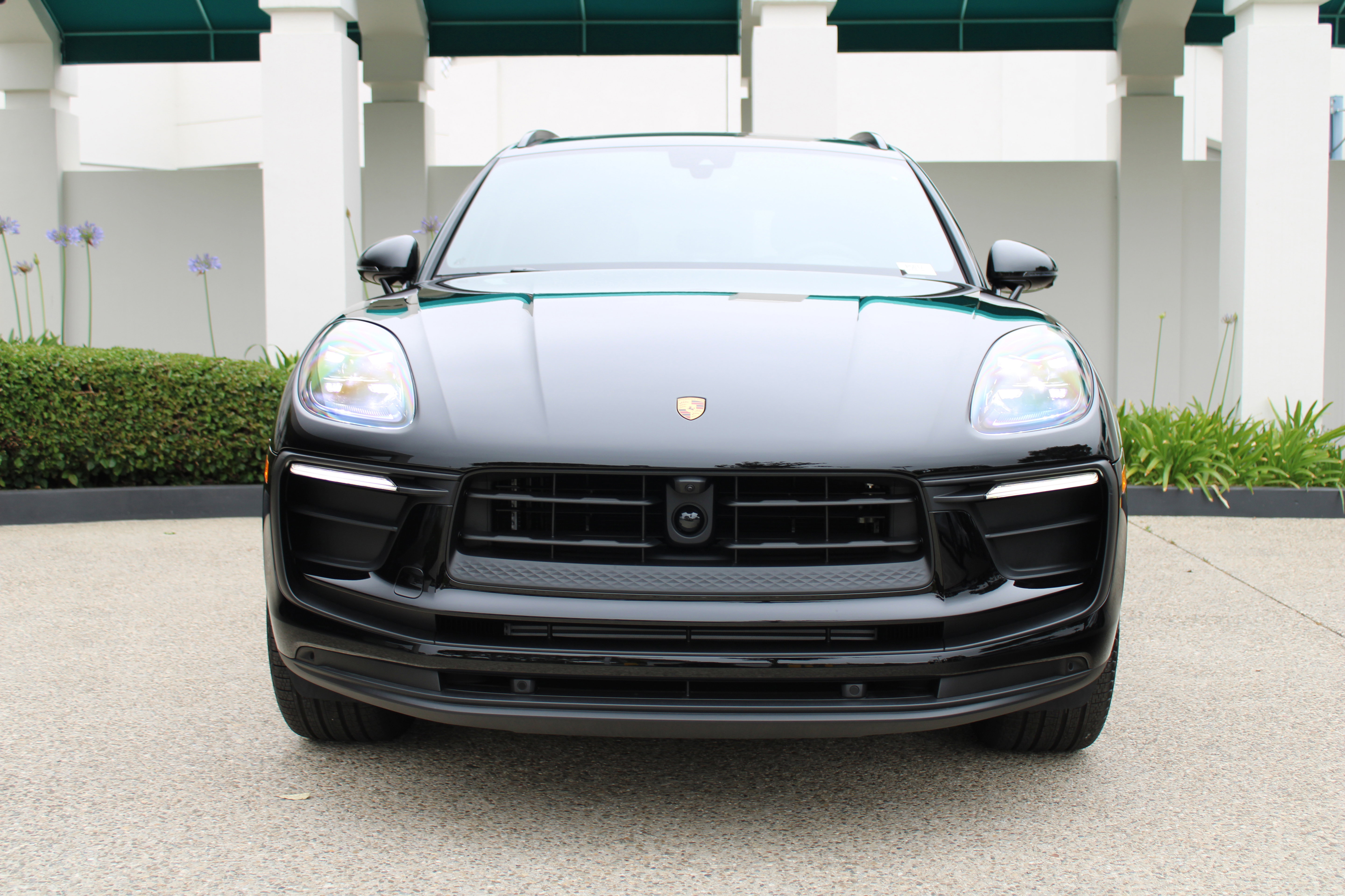 New 2025 Porsche Macan image 10