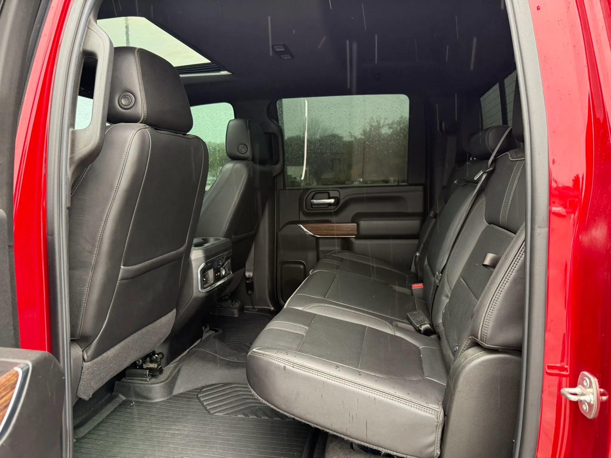 Used 2021 Chevrolet Silverado 2500 High Country w/ Z71 Off-Road Package AWD/4WD image 4