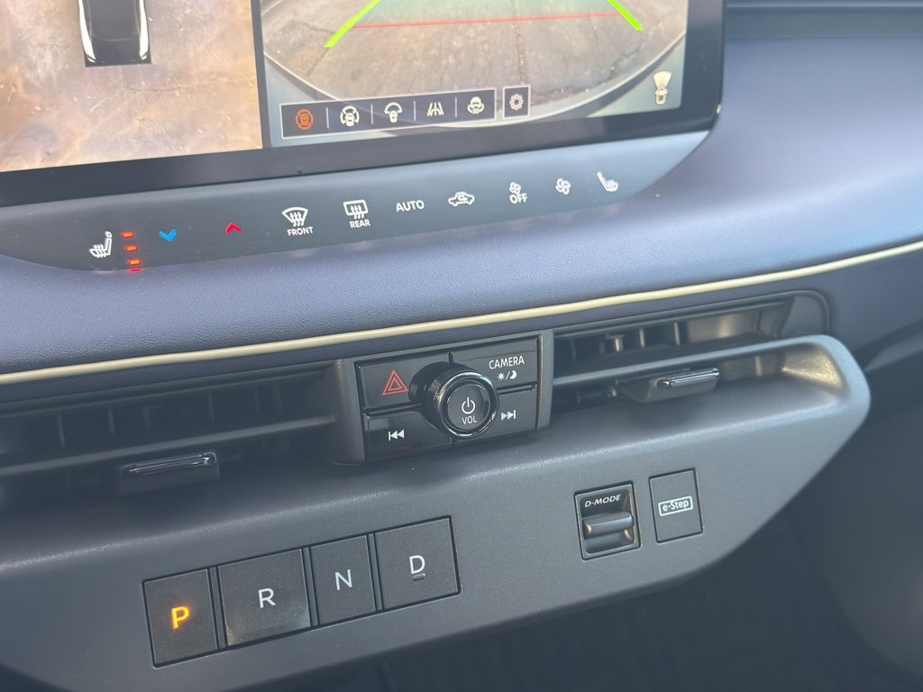 New 2026 Nissan Leaf Platinum+ w/ Cargo Package (Platinum+) image 24