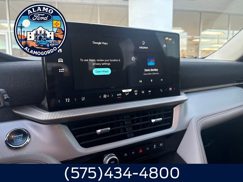 Used 2025 Ford Explorer Active w/ Active Comfort Package image 8