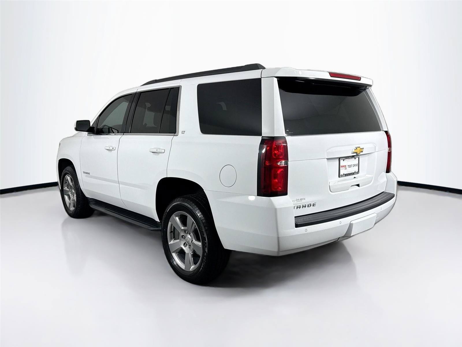 Used 2020 Chevrolet Tahoe LT w/ Luxury Package RWD image 13