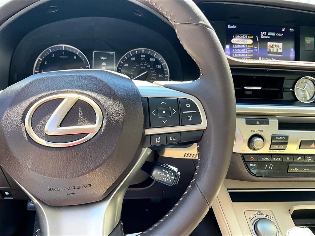 Used 2017 Lexus ES 350 w/ Accessory Package 2 FWD image 16