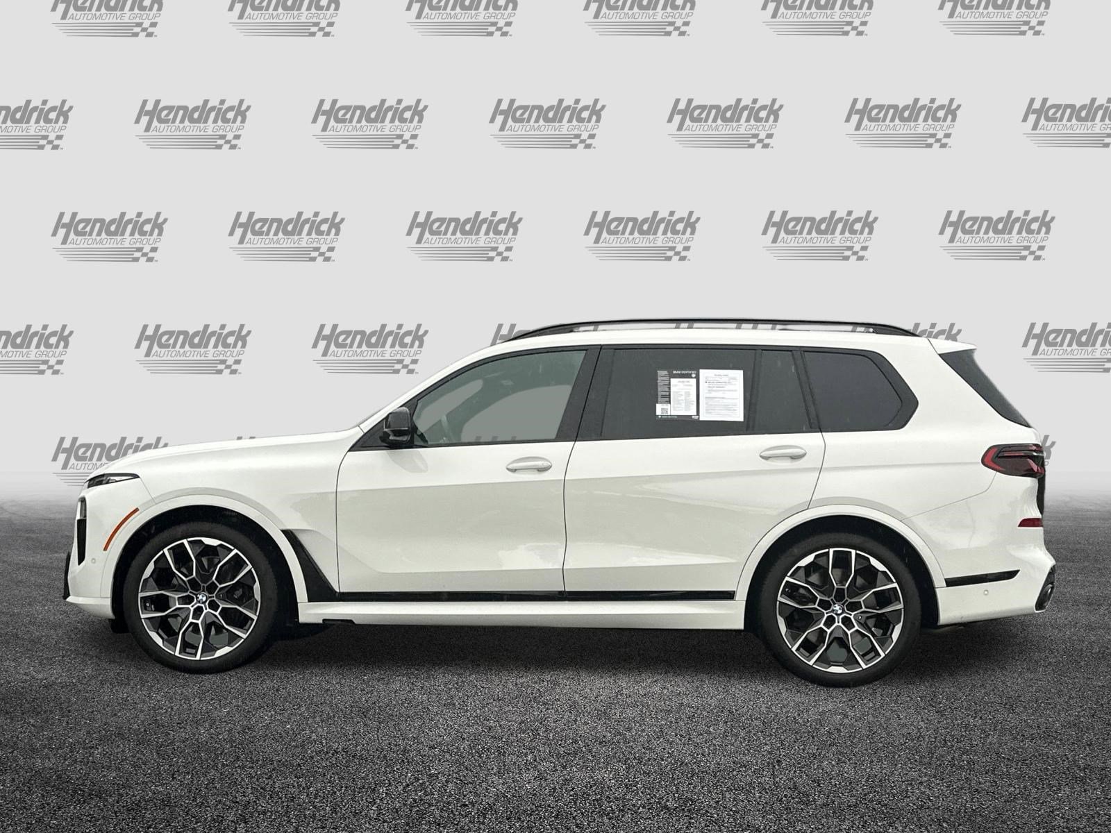 Certified 2025 BMW X7 M60i w/ Climate Comfort Package image 8