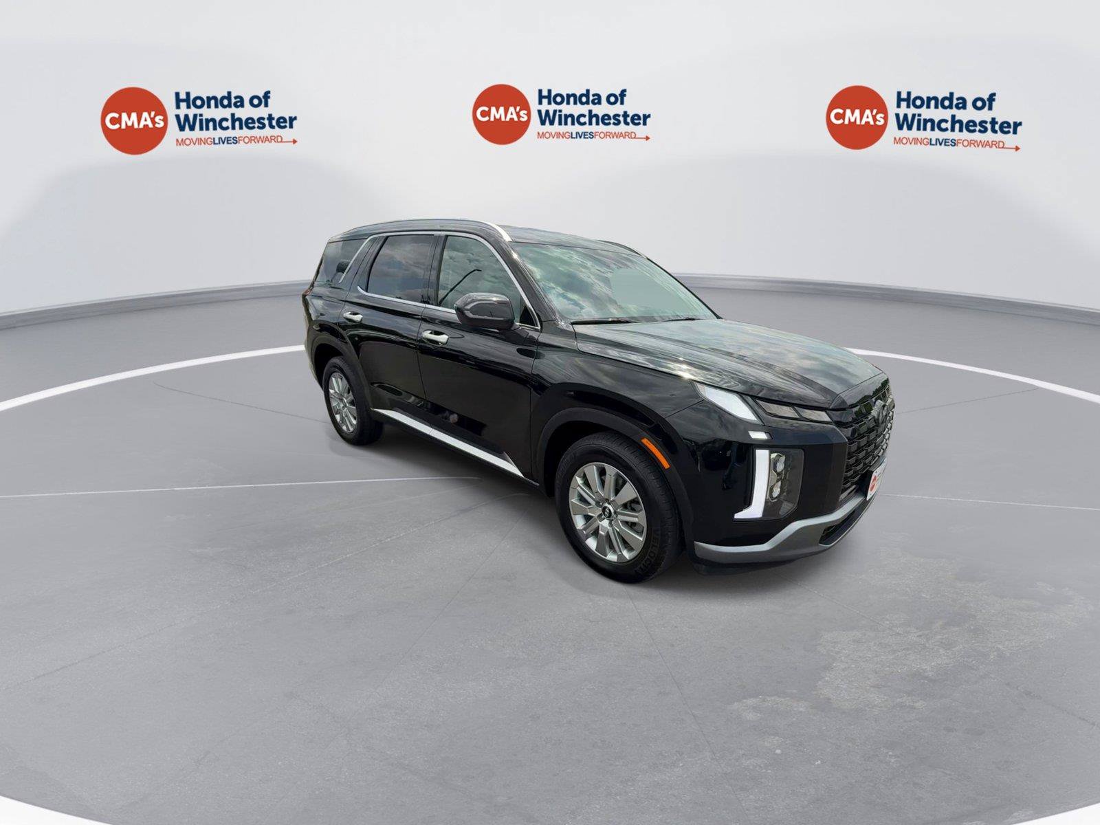 Used 2024 Hyundai Palisade SEL AWD/4WD image 2