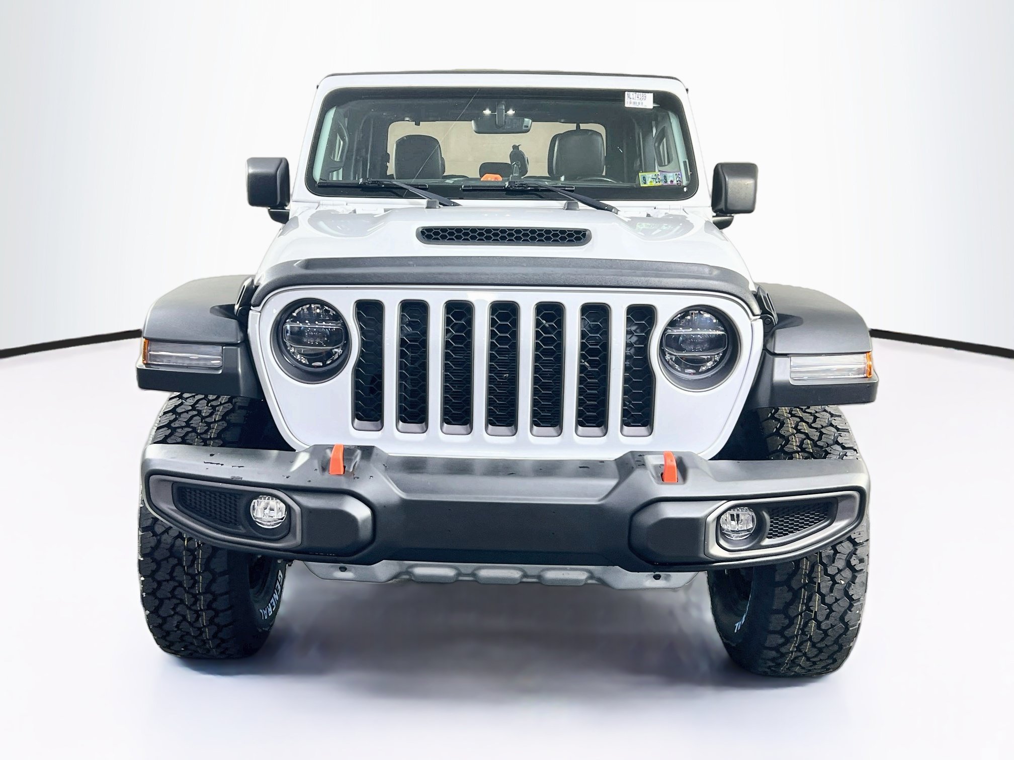 Used 2022 Jeep Gladiator Mojave w/ LED Lighting Group AWD/4WD image 2