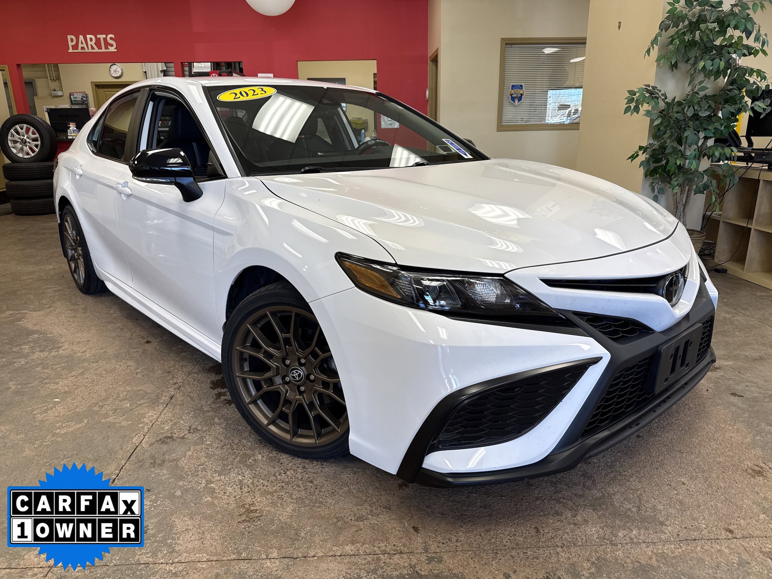 Used 2023 Toyota Camry SE w/ Convenience Package