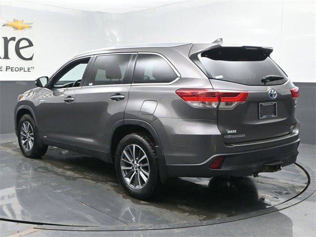 Used 2019 Toyota Highlander XLE image 37
