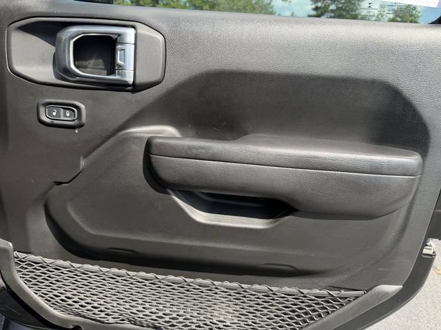 Used 2022 Jeep Wrangler Sport AWD/4WD image 26
