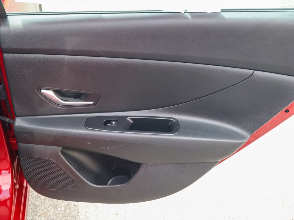 Used 2024 Hyundai Elantra SEL FWD image 18