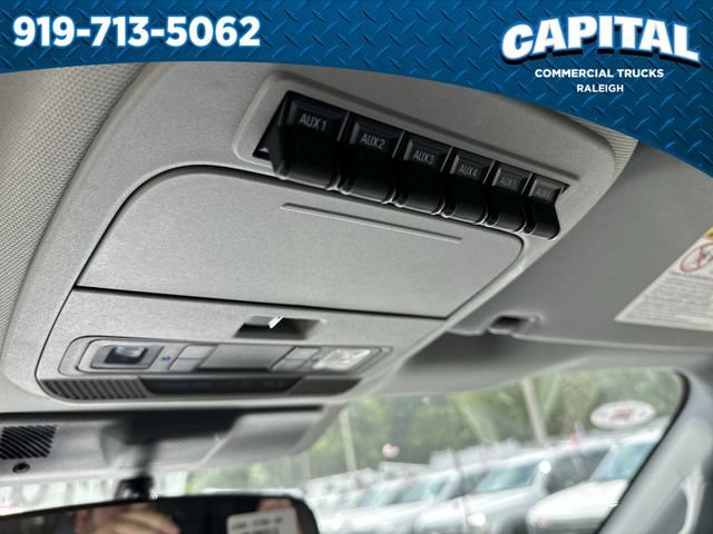 New 2025 Ford F550 4x4 Crew Cab Super Duty image 31