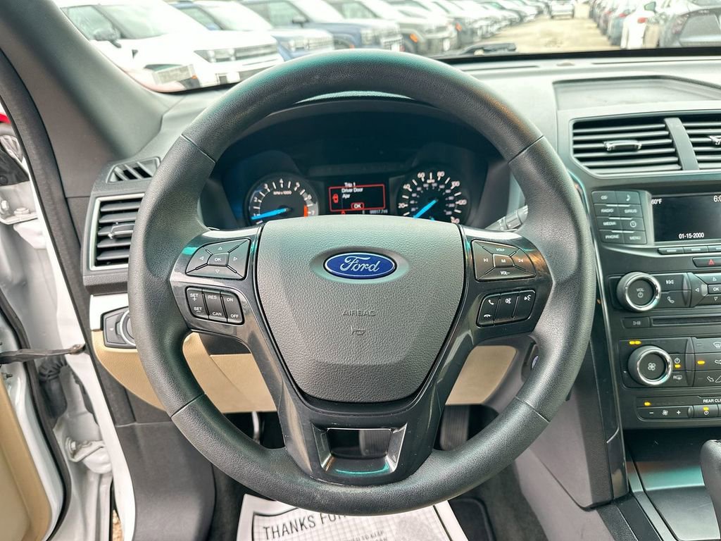 Used 2016 Ford Explorer FWD image 23