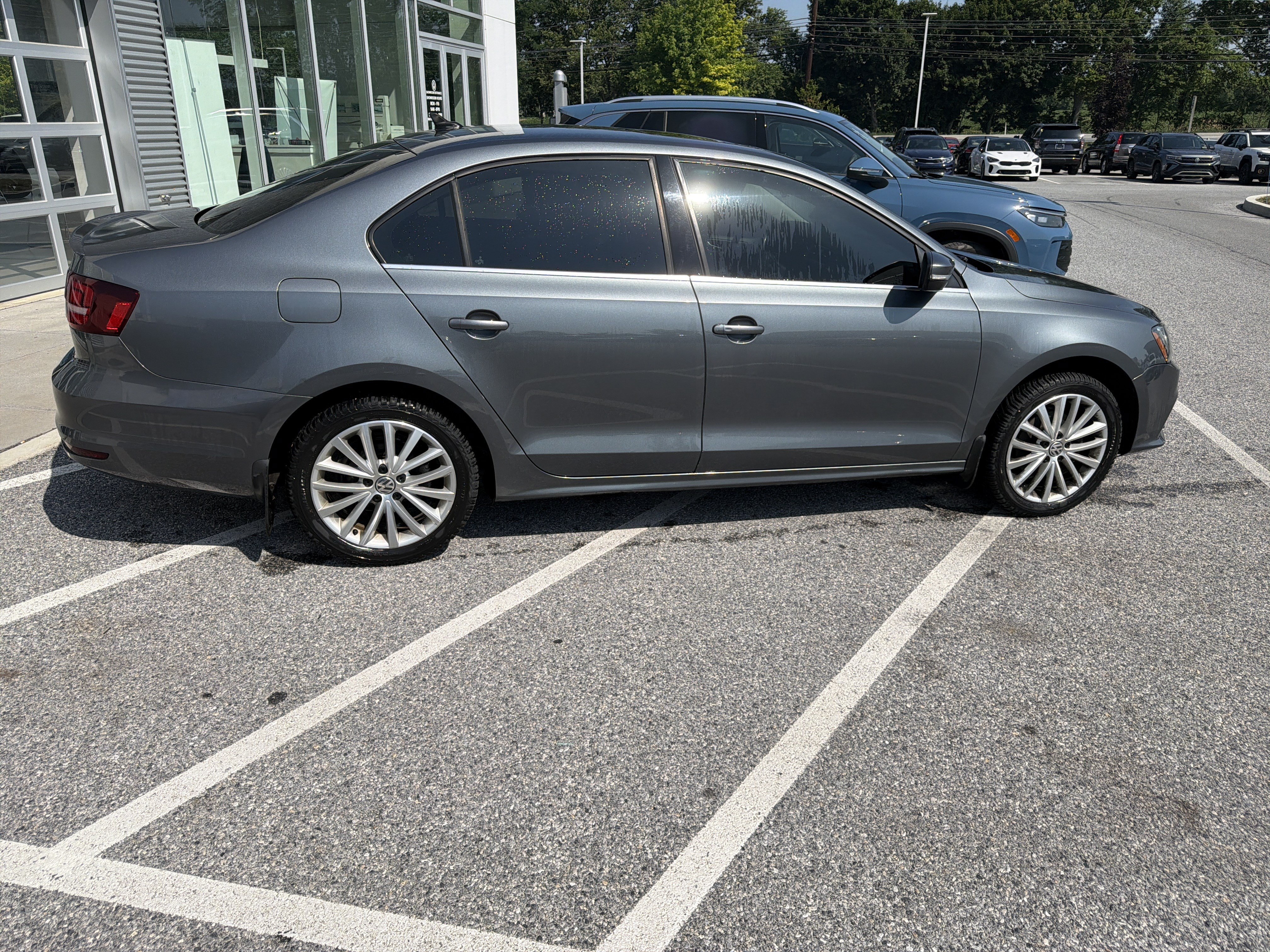 Used 2016 Volkswagen Jetta SEL FWD image 7