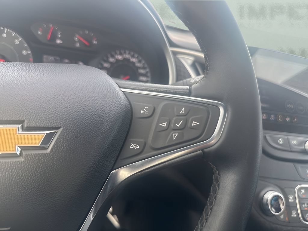 Used 2024 Chevrolet Malibu LT w/ Sport Edition FWD image 17