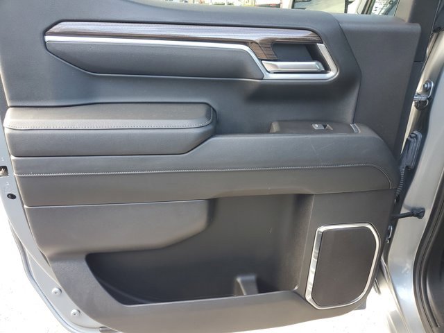 Used 2025 Chevrolet Silverado 1500 LT image 19